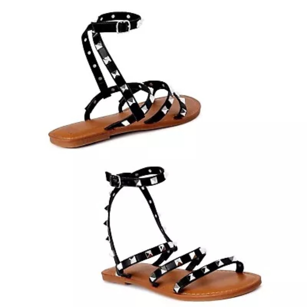NWOT Time And Tru Studded Black Gladiator Sandals